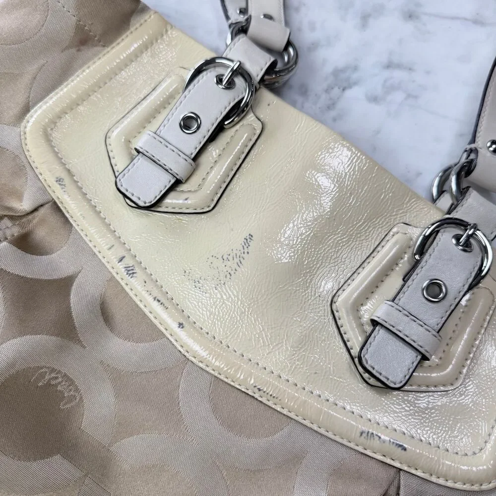 Coach Handbags Beigh Tan And Cream Logo No D1082-14578